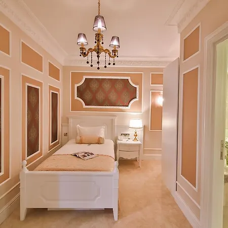 Otel Legacy Ottoman 5*