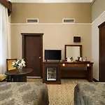 Legacy Ottoman Old Hotel 5*