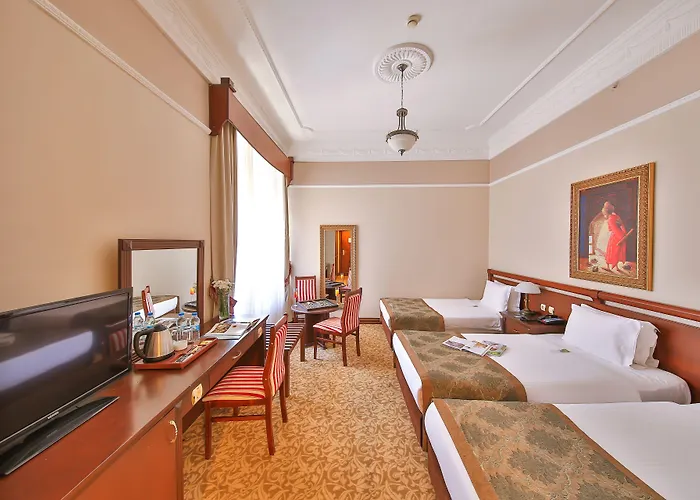 Legacy Ottoman Old 5* Стамбул