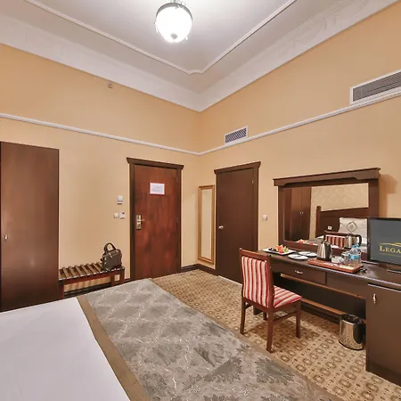 Legacy Ottoman Old 5*