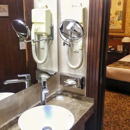 Legacy Ottoman Old Hotel